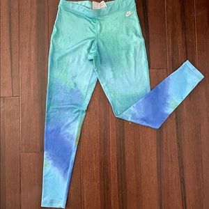 Nike Tie-Dye Leggings